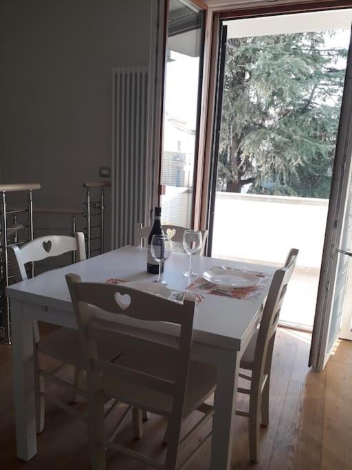 Appartamento Il Giardinetto Reggio Emilia Ngoại thất bức ảnh